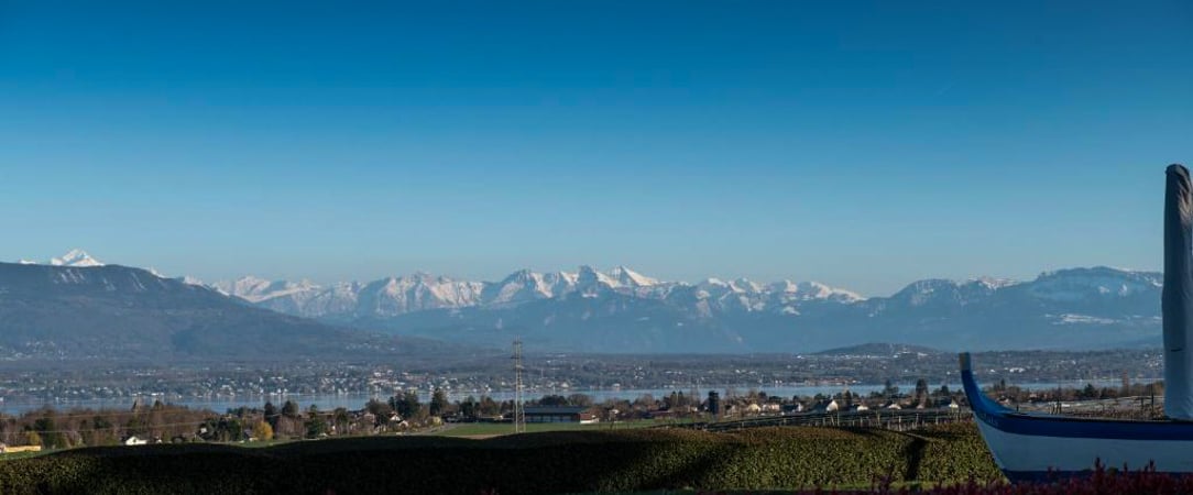 Everness Hotel & Resort ★★★★ - A mountain retreat with a delicious menu overlooking Lake Geneva. - Canton of Vaud, Switzerland