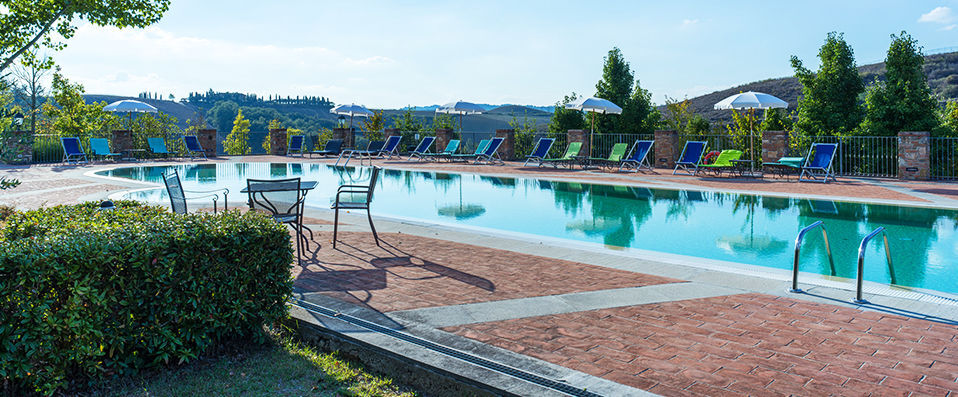 Villa I Laghi Apartments - Countryside villas nestled in the Tuscan hills - Tuscany, Italy
