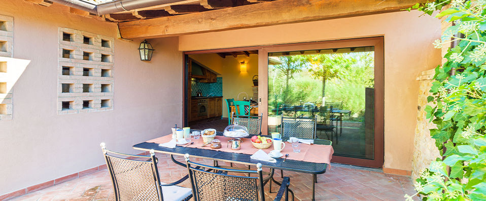 Villa I Laghi Apartments - Countryside villas nestled in the Tuscan hills - Tuscany, Italy