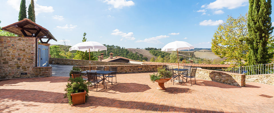 Villa I Laghi Apartments - Countryside villas nestled in the Tuscan hills - Tuscany, Italy