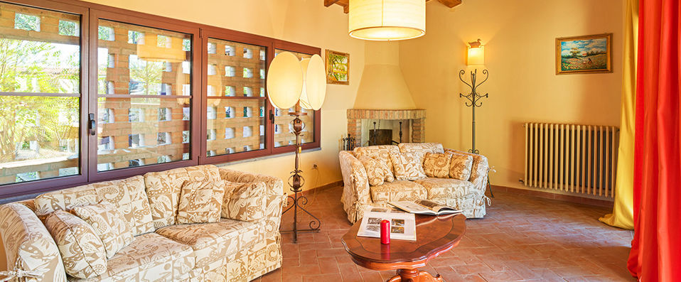 Villa I Laghi Apartments - Countryside villas nestled in the Tuscan hills - Tuscany, Italy