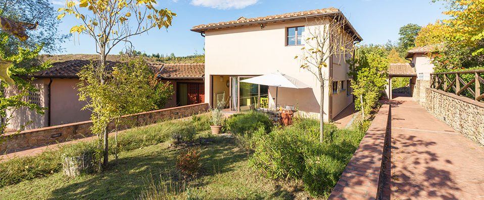 Villa I Laghi Apartments - Countryside villas nestled in the Tuscan hills - Tuscany, Italy