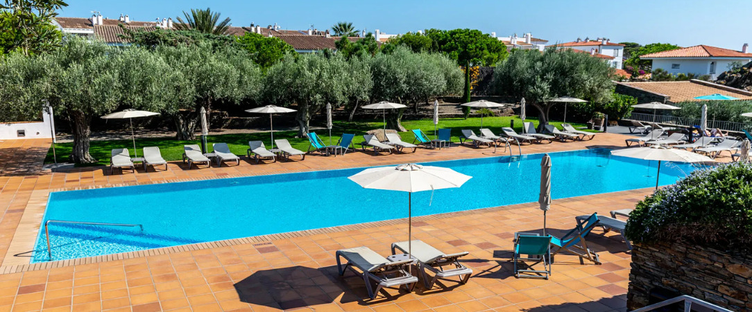 Hotel Sol Ixent - Calm coastal retreat in one of Spain's most picturesque towns. - Cadaqués, Spain