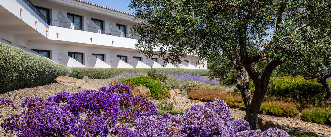 Hotel Sol Ixent - Calm coastal retreat in one of Spain's most picturesque towns. - Cadaqués, Spain