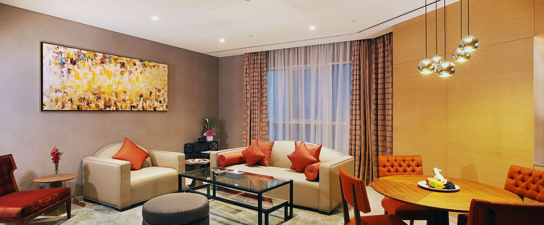 Grand Cosmopolitan Hôtel ★★★★★ - 5-star stay in one of Dubai’s most exciting neighbourhoods. - Dubai, United Arab Emirates