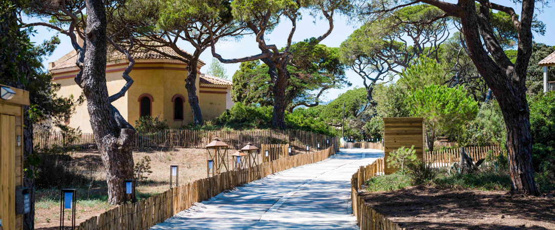 Le Hameau des Pesquiers Ecolodge, Curio Collection By Hilton ★★★★★ - À la rencontre d’un bijou français : la presqu’île de Giens & son hameau des Pesquiers. - Var, France