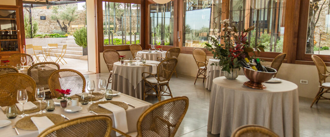 Hotel Mas Bosch 1526 ★★★★ - A spectacular Spanish hideaway steeped in history. - Catalonia, Spain