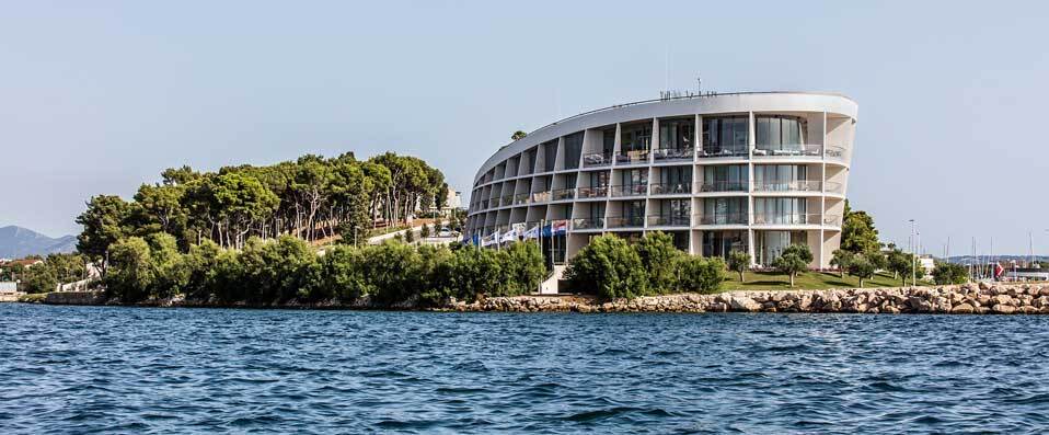 D-Resort Sibenik ★★★★ - Architecture insolite face aux eaux de l’Adriatique. - Sibenik, Croatie