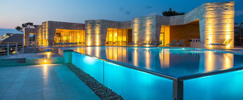 D-Resort Sibenik ★★★★ - Architecture insolite face aux eaux de l’Adriatique. - Sibenik, Croatie