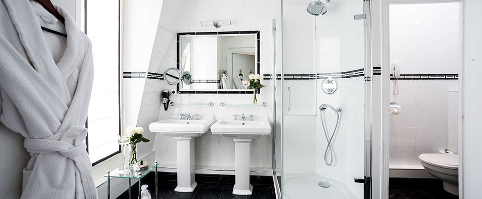 Pavillon Henri IV ★★★★ - Regal splendour in a former royal residence. - Saint-Germain-en-Laye, France