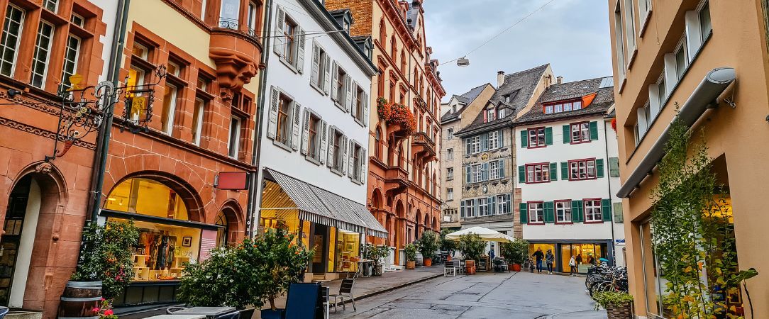 Hotel Märthof Basel ★★★★ - A luxury hotel with an exquisite balcony overlooking Basel’s Old Town. - Basel, Switzerland