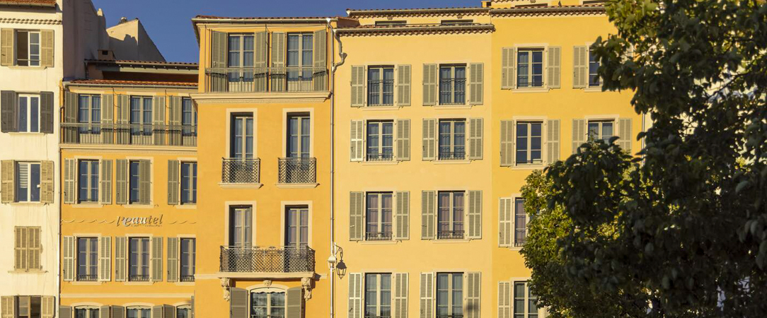 L'Eautel Toulon Port ★★★★ - Dernière Minute - Séjour marin face au port de Toulon. - Toulon, France