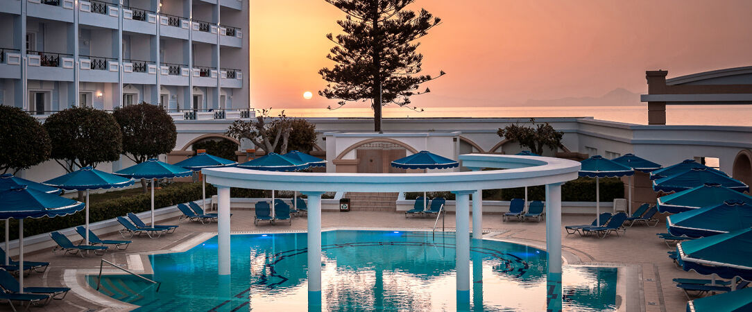 Mitsis Grand Hotel Beach Hotel ★★★★★ - Entre la mer & la mythologie sur l’île de Rhodes. - Rhodes, Grèce