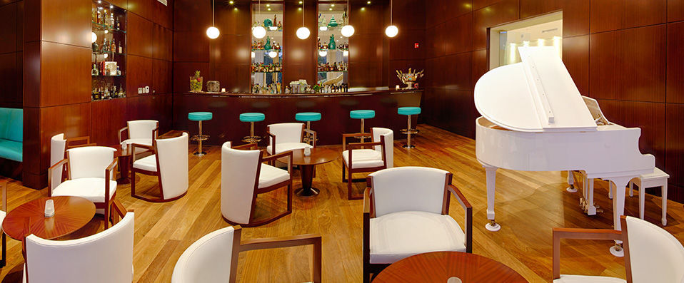 Eden Roc ★★★★★ - A taste of five-star luxury in a Caribbean paradise. - Punta Cana, Dominican Republic