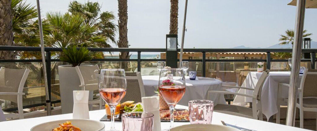 Grand Hôtel Les Flamants Roses Thalasso & Spa ★★★★ - Moment de détente unique au bord de la Méditerranée. - Canet-en-Roussillon, France