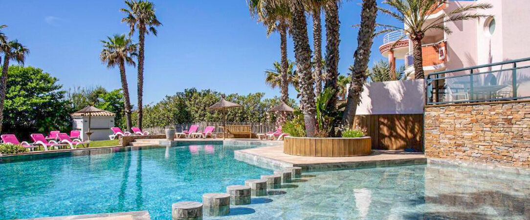Grand Hôtel Les Flamants Roses Thalasso & Spa ★★★★ - Moment de détente unique au bord de la Méditerranée. - Canet-en-Roussillon, France