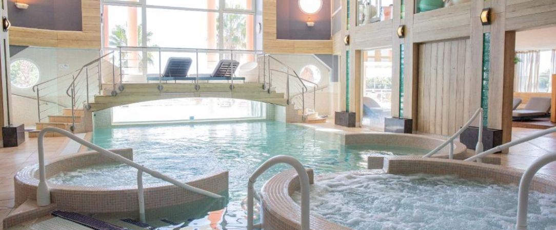 Grand Hôtel Les Flamants Roses Thalasso & Spa ★★★★ - A vibrant seawater spa on the shores of the Mediterranean. - Canet-en-Roussillon, France