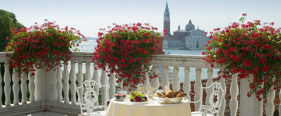 Baglioni Hotel Luna ★★★★★ - A sumptuous Venetian experience in the city of love. - Venice, Italy