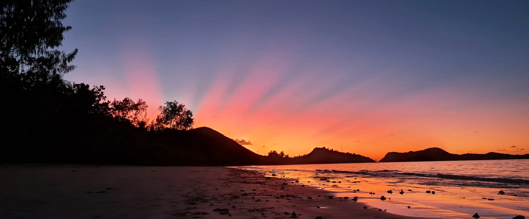 Hotel Cote d'or Lodge ★★★★ - Quintessence de nature & d’exotisme depuis l’île Praslin. - Praslin, Seychelles