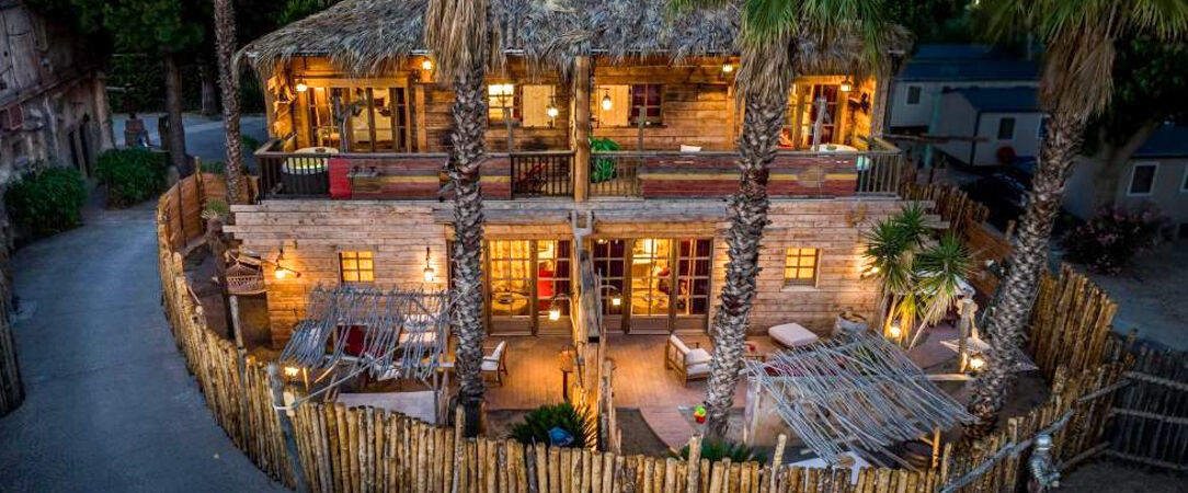 Hôtel Pirates World ★★★★★ - Une belle adresse sur le thème des pirates, l'idéal pour profiter en famille. - Cap d'Agde, France