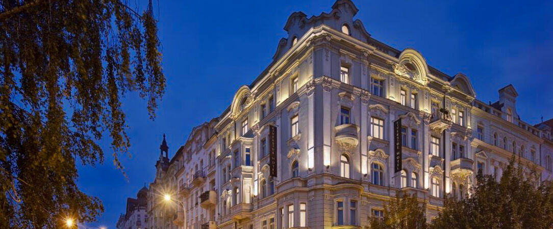 Mamaison Hotel Riverside Prague ★★★★★ - Élégance Art nouveau et charme intemporel au bord de la Vltava pour un élégant séjour à Prague - Prague, République Tchèque