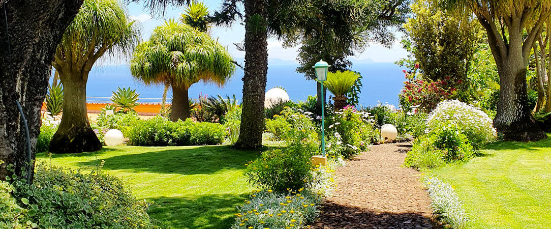 Quinta Splendida Wellness & Botanical Garden ★★★★ - A four-star botanical haven with panoramic ocean views. - Madeira, Portugal