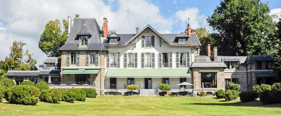 Villa Navarre ★★★★★ - Luxueuse Villa XVIIIème face aux Pyrénées. - Pau, France