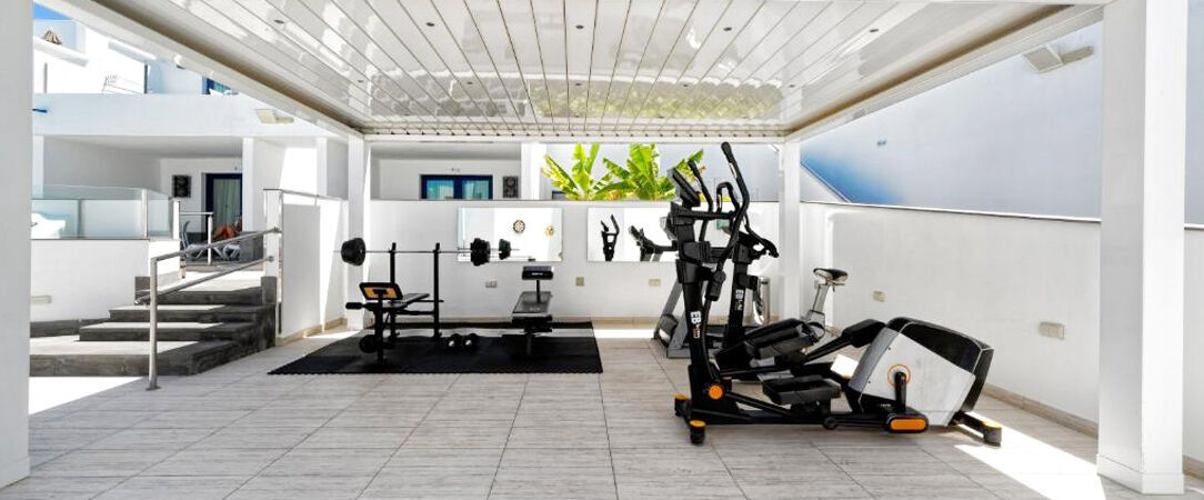 Aqua Suites Hotel ★★★★ - Votre oasis de paix près de la mer, avec une fabuleuse excursion en option pour découvrir toute la magie naturelle de Lanzarote. - Lanzarote, Espagne