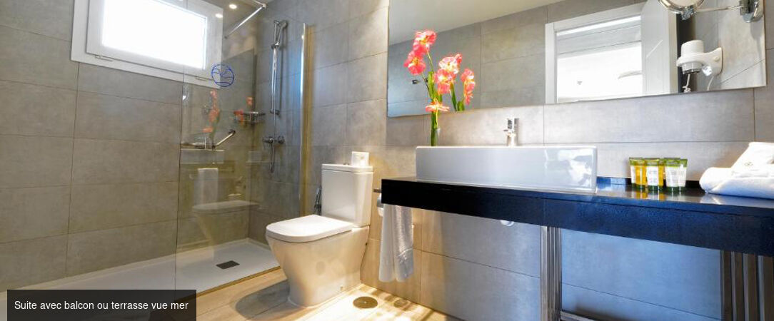 Aqua Suites Hotel ★★★★ - Votre oasis de paix près de la mer, avec une fabuleuse excursion en option pour découvrir toute la magie naturelle de Lanzarote. - Lanzarote, Espagne