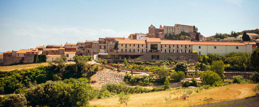Hôtel Écolodge - Domaine Riberach ★★★★ - Mountain serenity and gourmet delights in Languedoc-Roussillon. - Pyrenees-Orientales, France
