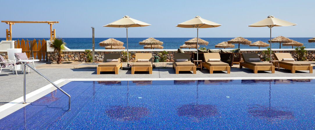 Sea Breeze Santorini Beach Resort, Curio By Hilton ★★★★★ - Luxueuse expérience dans les Cyclades. - Santorin, Grèce