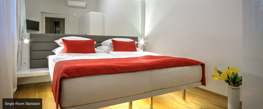 Bishop's House ★★★★ - Where history meets modern comfort in beautiful Prague. - Prague, Czech Republic