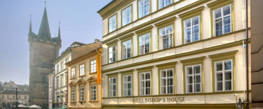 Bishop's House ★★★★ - Where history meets modern comfort in beautiful Prague. - Prague, Czech Republic