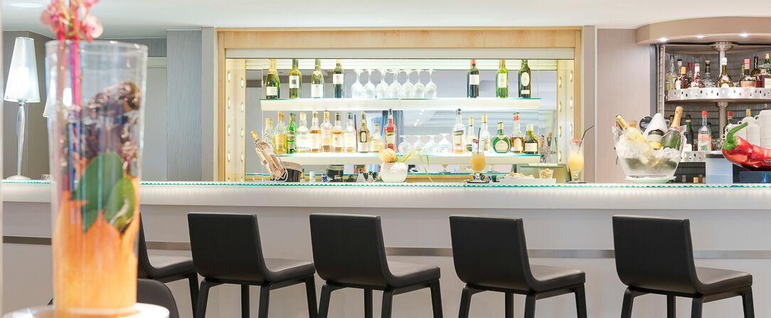 Novotel Genève Centre ★★★★ - Confort et design contemporain en plein cœur de Genève, à proximité du lac Léman. - Genève, Suisse