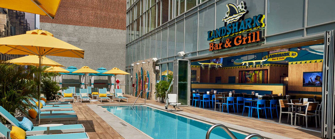 Margaritaville Resort Times Square ★★★★ - Une oasis tropicale dans le célèbre Times Square, avec piscine & rooftop. - New York, États-Unis
