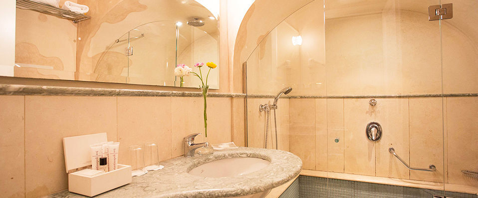 Costantinopoli 104 ★★★★ - Une villa exquise au cœur de la belle Napoli. - Naples, Italie