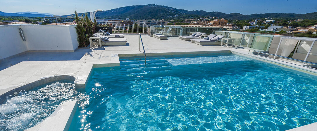 Hotel Planamar ★★★★ - Four-star beachfront escape in central Costa Brava. - Catalonia, Spain