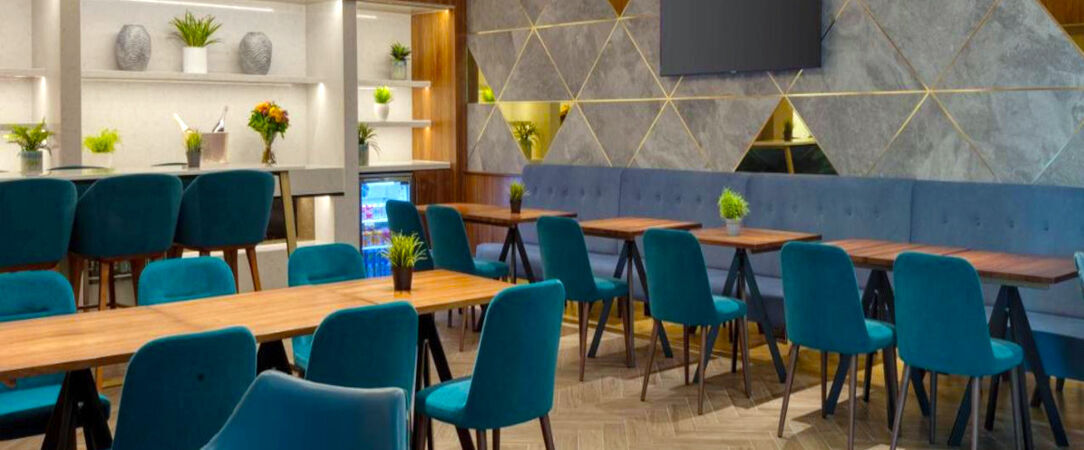 Hilton London Angel Islington ★★★★ - Contemporary stay in London’s trendy Angel Islington. - London, United Kingdom