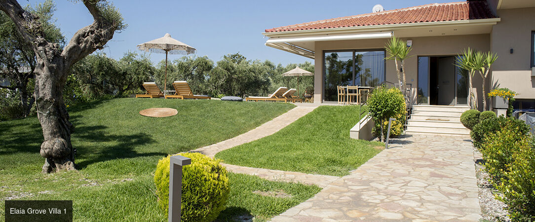 Elaia Grove - A charming seaside villa among lush olive groves. - Kalamata, Greece