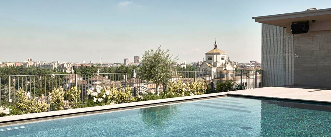 Hotel VIU Milan ★★★★★ - Superbe adresse design et splendide Rooftop piscine avec vue au cœur de Milan. - Milan, Italie