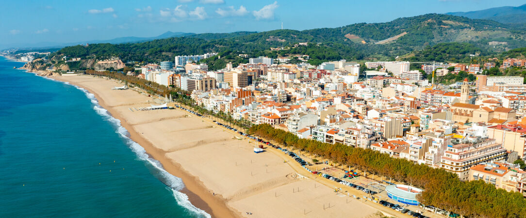 Hotel Volga ★★★★ - Sumptuous relaxation in the bays of Calella. - Catalonia, Spain