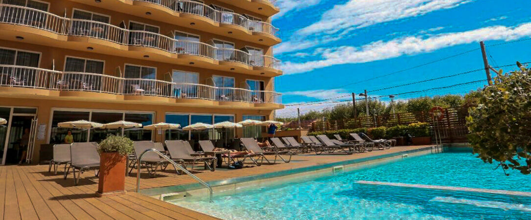 Kaktus Hôtel Volga ★★★★ - Sumptuous relaxation in the bays of Calella. - Catalonia, Spain
