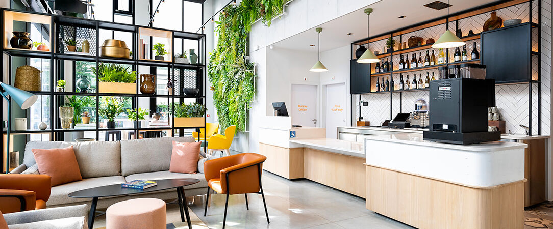Staycity Aparthotels Paris La Défense - Tonight -  - Paris, France