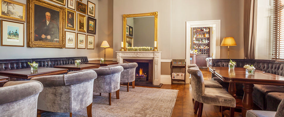 Roseate House London ★★★★★ - Classic London class and elegance in the heart of the city. - London, United Kingdom