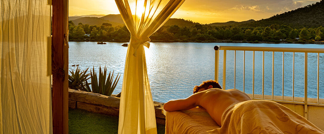 Viva Eden Lago ★★★★ - Immerse yourself in lakeside luxury in Mallorca. - Port d'Alcudia, Spain