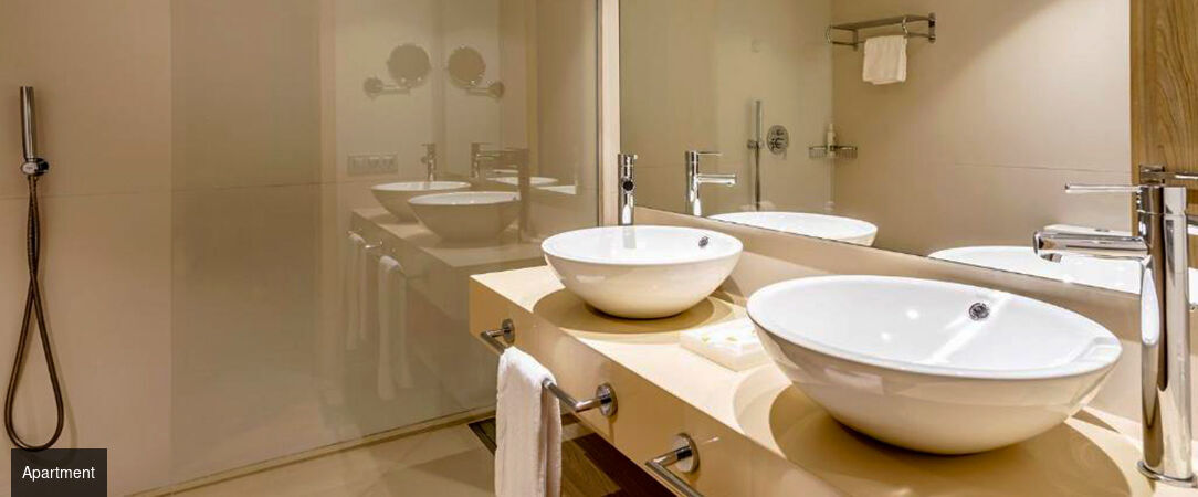 Viva Eden Lago ★★★★ - Immerse yourself in lakeside luxury in Mallorca. - Port d'Alcudia, Spain