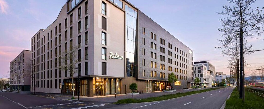 Radisson Hotels & Suites Zurich ★★★★ - Confort et design moderne d’un pied-à-terre parfait pour vivre l’expérience Zurich. - Zurich, Suisse