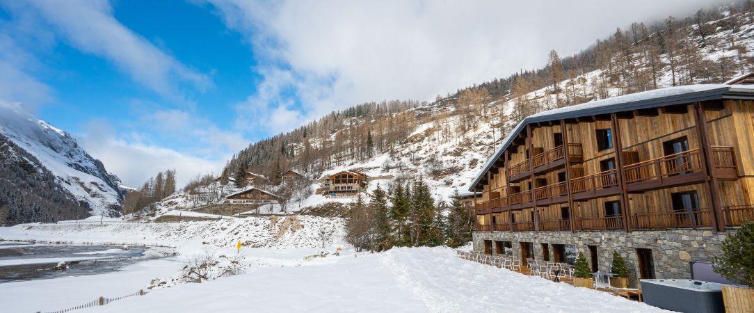 Hôtel Tetras Lodge by Les Etincelles ★★★★ - Une adresse design parfaite à Tignes pour vos vacances d’hiver. Disponibilités également pour l'été 2024. - Tignes les Brévières, France