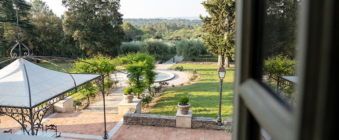 Château Les Crostes - A French Provençal chateau between land and sea. - Var, France