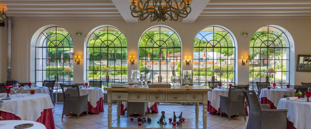 Château de Courban & Spa Nuxe ★★★★ - Une demeure de caractère au cœur de la Bourgogne, entre élégance, nature et bien-être signé Nuxe. - Bourgogne, France